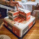 2016-12-01-výroční-dort-piškotový-korpus-mascarpone-krém-rybíz-6-kg2