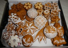 2017-12-24-pernikove-ozdoby-na-stromek