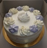 2019-03-03-rychlý-lehký-ovocňák-s-mascarpone-krémem-a-pusinkami